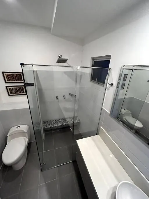 Luxury 5-Bedroom Apartment Medellin 0*,